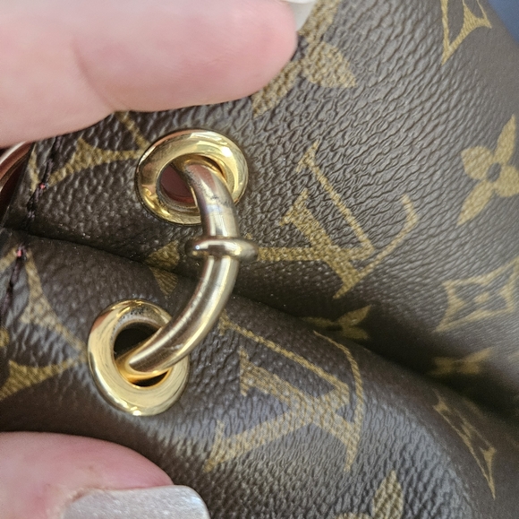 Authentic Louis Vuitton Flower Tote - Picture 7 of 11